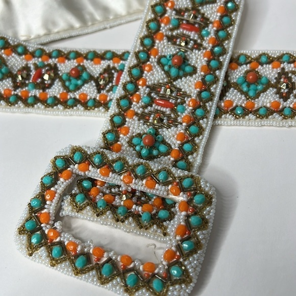 Elsie Tu Hong Kong Sz M Soft Wool Beaded Fully Lined Cardigan Sweater with Belt - Picture 9 of 14